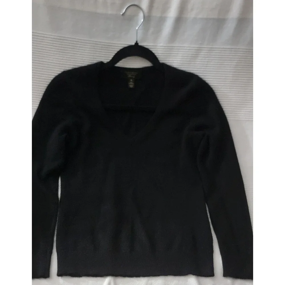 Charter Club Luxury Black 100pre Cashmere V Neck Sweater XS softness authentic
